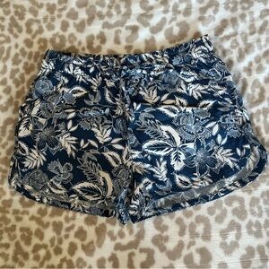 NWT American Eagle Blue Floral High Waist Shorts